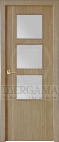  Puerta Lisa Moderna de con 3 Cristales color Nogal